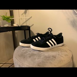 Women’s adidas size 6.5